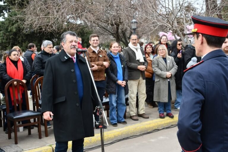 Bragado conmemoró el Día de la Independencia con un desfile por el centro