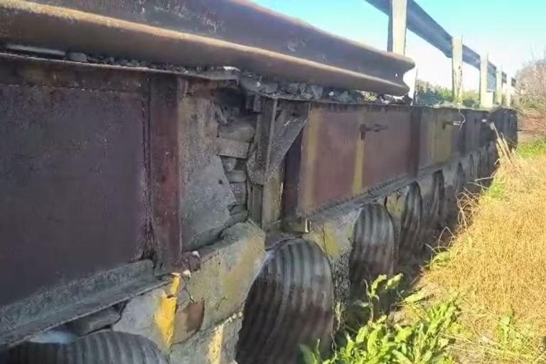 Reclaman obras para el Puente Blanco y advierten por el deterioro de la estructura
