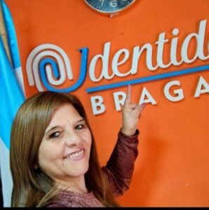 María Luján Dhuart reflexionó sobre la relación entre los medios y la política